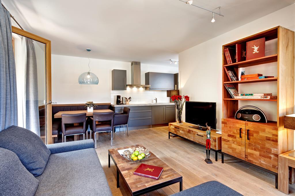 Gerlos Mountain Estate – Woonkamer met keuken, Gerlos