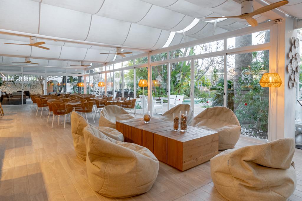 Bahia De Alcudia – Lounge met uitzicht, Port D'Alcudia