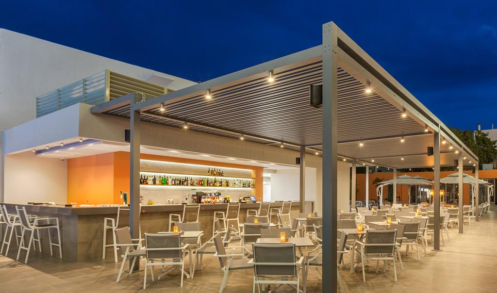 Blue Lagoon City – Terrasbar, Kos stad