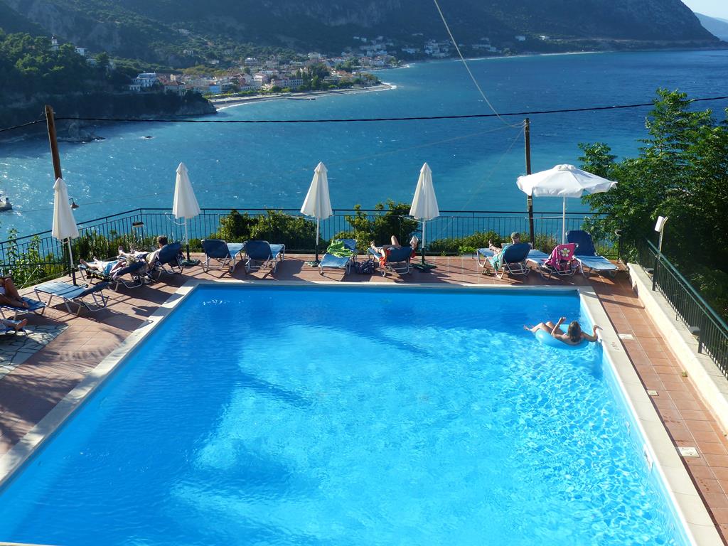 Oceanis – Zwembad met zeezicht, Poros Kefalonia