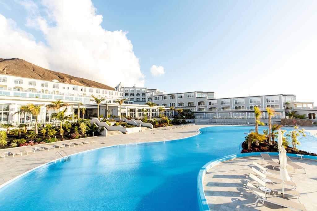 Royal Palm Resort & Spa – Zwembad en hotel, Playa de Esquinzo
