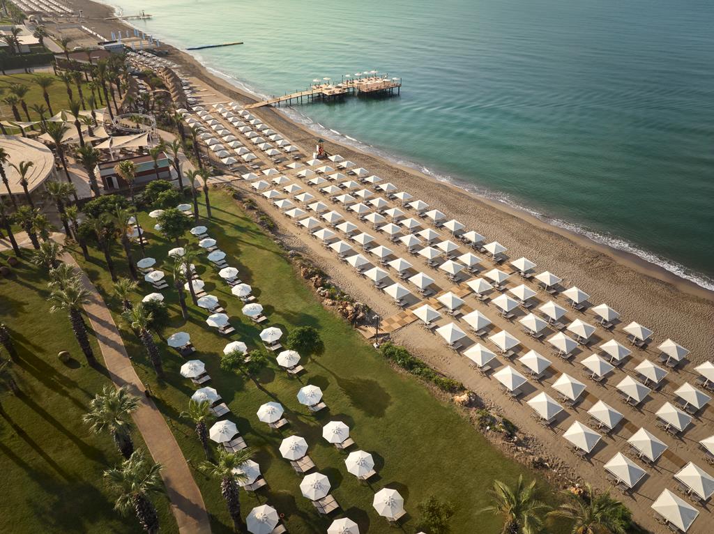 Paloma Grida Resort & Spa – Strand met parasols, Belek