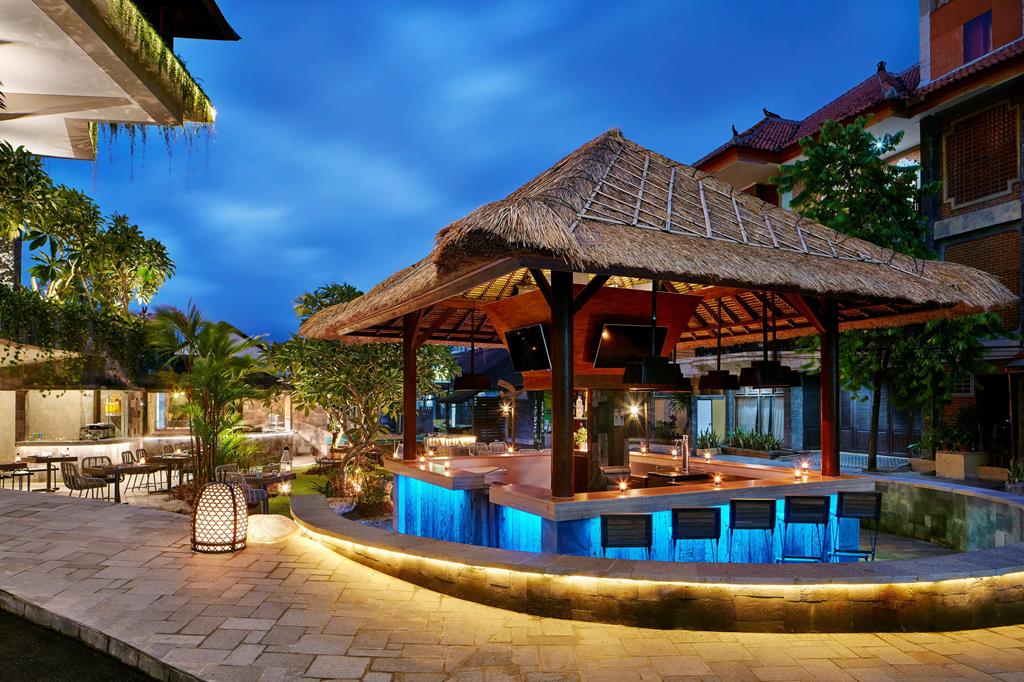 Four Points By Sheraton Bali – Zwembadbar, Kuta