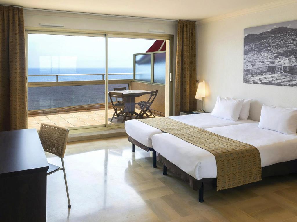 Adagio Nice Promenade des Anglais – Slaapkamer met balkon, Nice