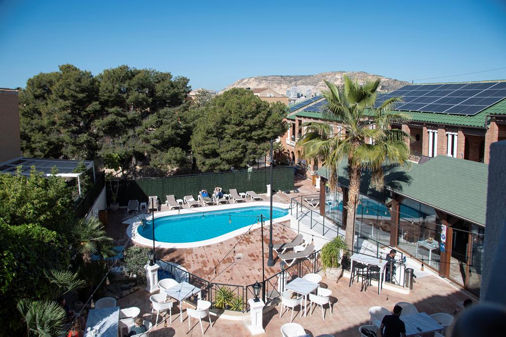 Hotel Boutique Calas de Alicante – Zwembad van boven, Alicante