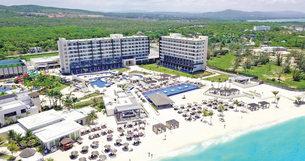 Royalton Blue Waters – Overzicht resort, Falmouth