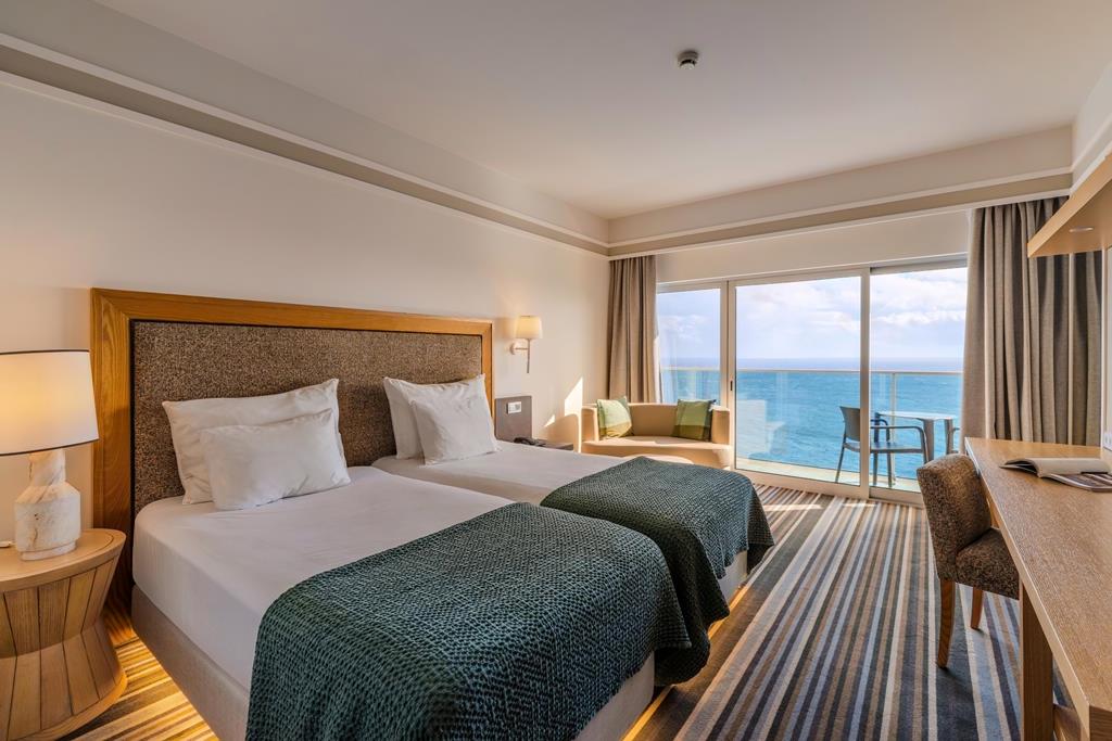 Pestana Carlton Madeira – Slaapkamer met zeezicht, Funchal