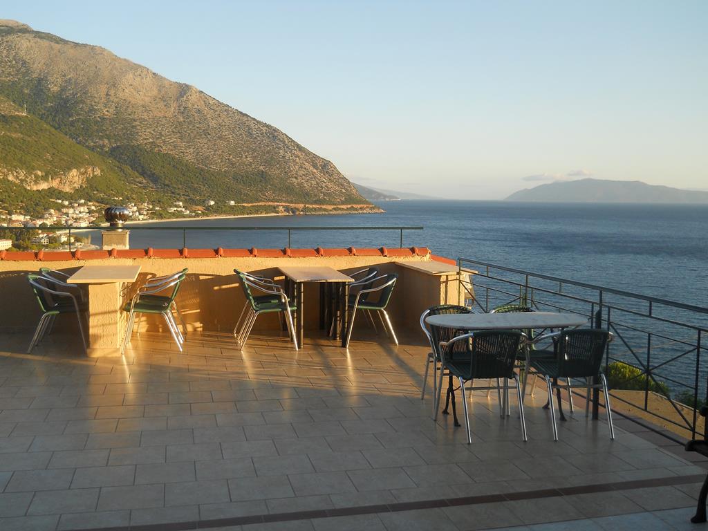 Oceanis – Terras met zeezicht, Poros Kefalonia