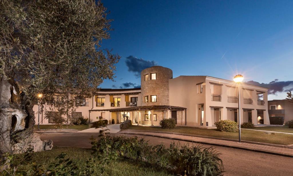 Terra di Mare – Gevel bij schemer, San Teodoro