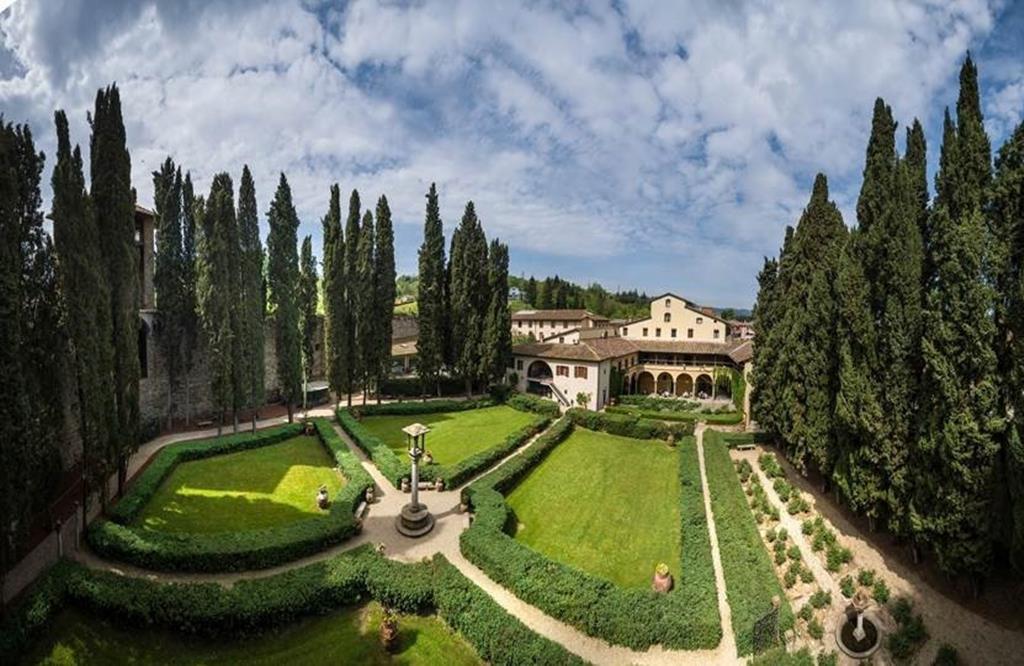 Villa Casagrande – Tuin met cipressen, Figline Valdarno