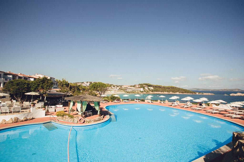 La Bisaccia – Zwembad met uitzicht, Baja Sardinia
