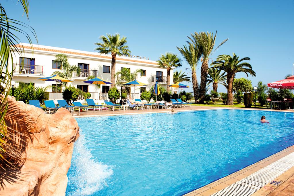 Loutsiana – Zwembad met waterval, Ayia Napa