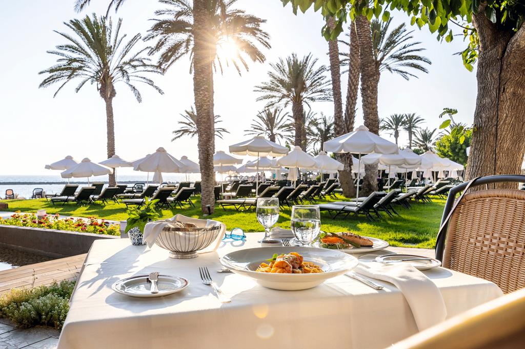 TUI Blue Pioneer Beach – Lunch met uitzicht, Paphos