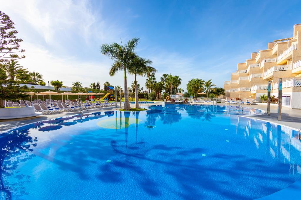 Tropical Park – Zwembad met palmen, Callao Salvaje