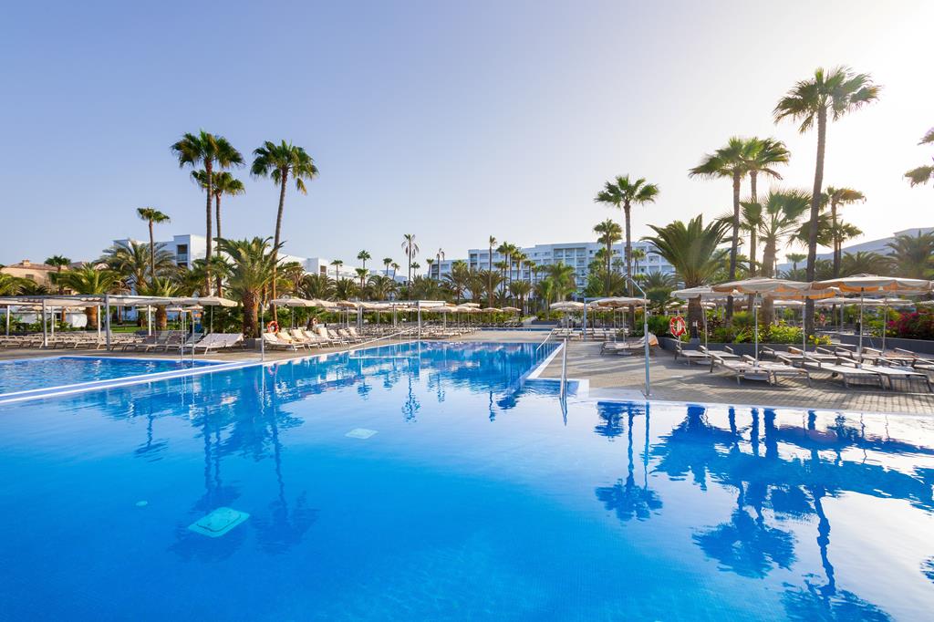 Riu Gran Canaria – Zwembad met palmen, Meloneras