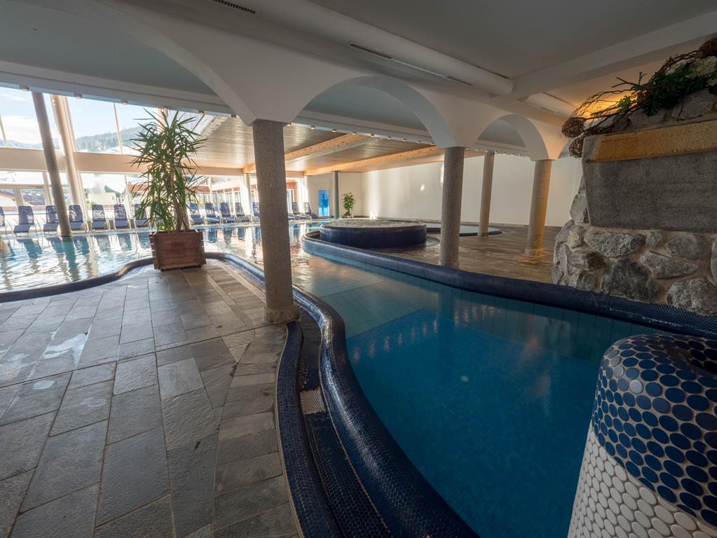 Hotel Edelweiss – Wellnesszwembad, Lermoos