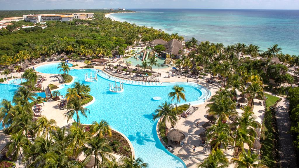 Grand Palladium Kantenah Resort & Spa – Zwembad tussen palmen, Riviera Maya