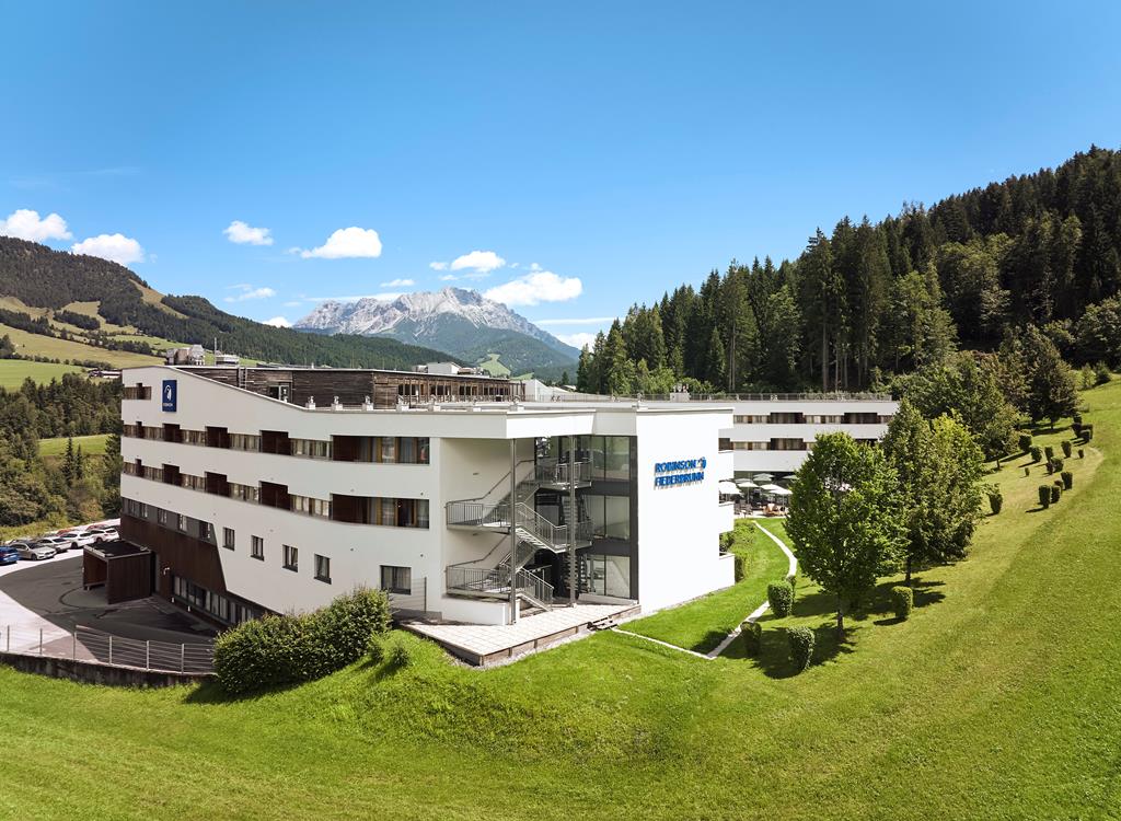 Robinson Fieberbrunn – Hotel in groen, Fieberbrunn
