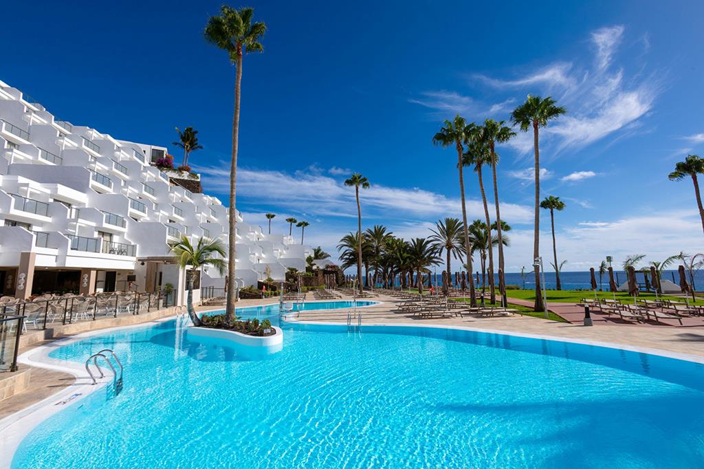Riu Palace Calypso – Zwembad met palmen, Jandia