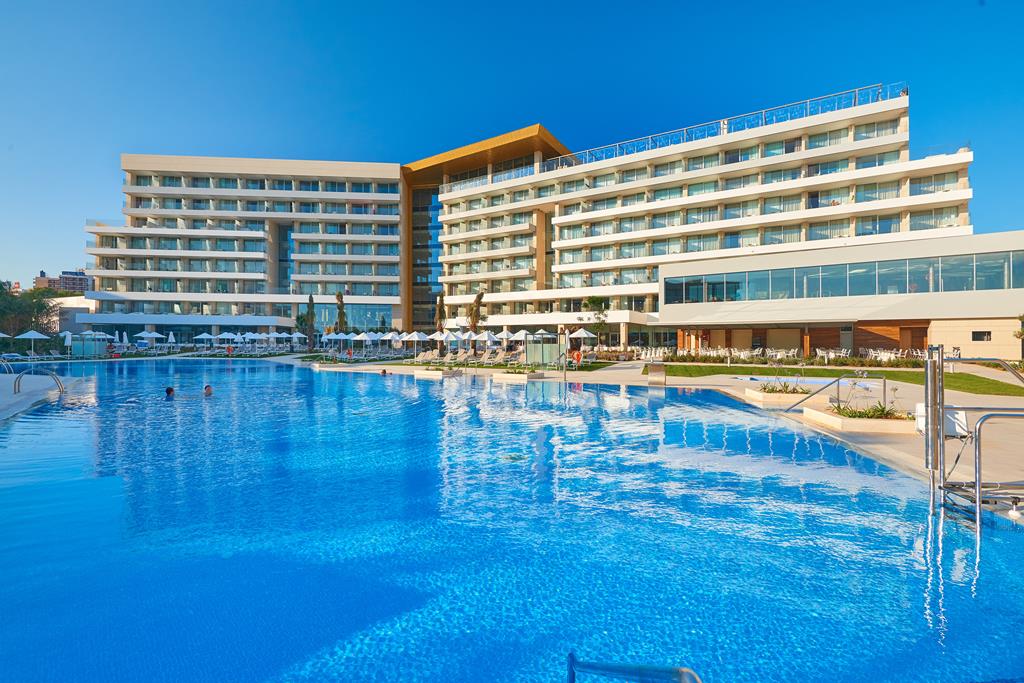 Hipotels Playa de Palma Palace – Gevel met zwembad, Playa de Palma