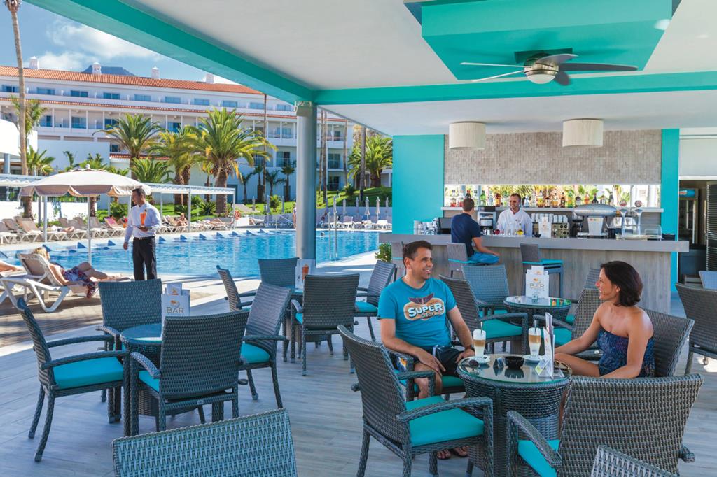 RIU Arecas – Bar bij zwembad, Costa Adeje