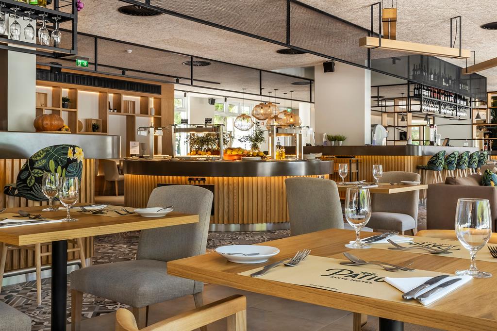 The Patio Suite – Restaurant, Albufeira