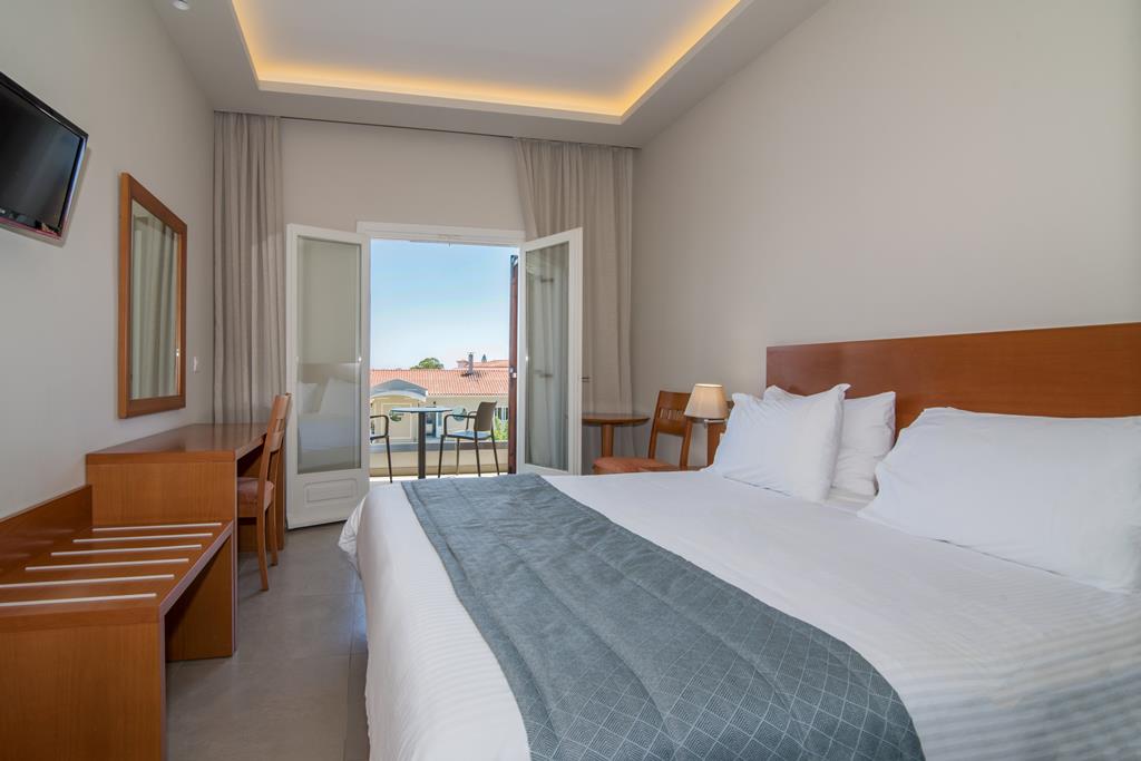 Palmyra – Slaapkamer met balkon, Argassi