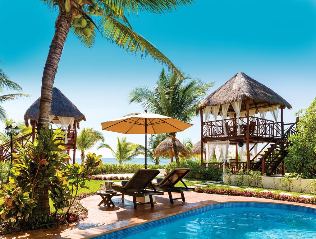 TUI BLUE El Dorado Seaside Palms – Zwembad met palmen, Puerto Aventuras