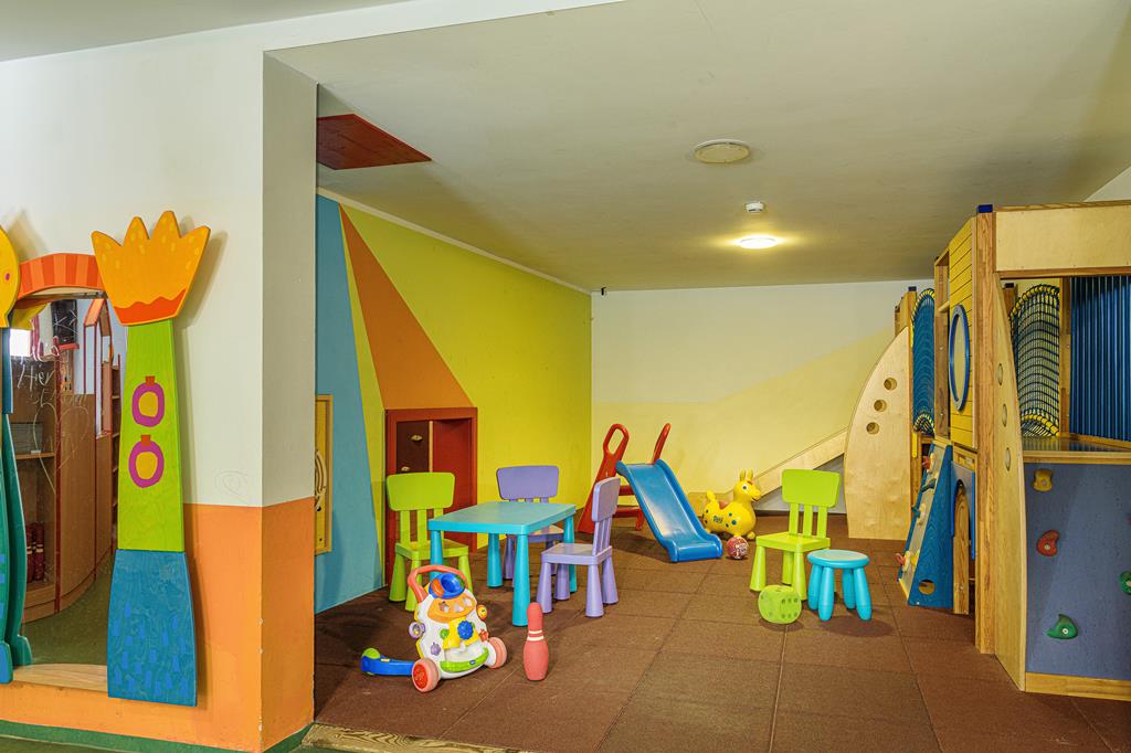 AlpenParks Apartments & Ferienresort Rehrenberg – Kinderspeelruimte, Viehhofen