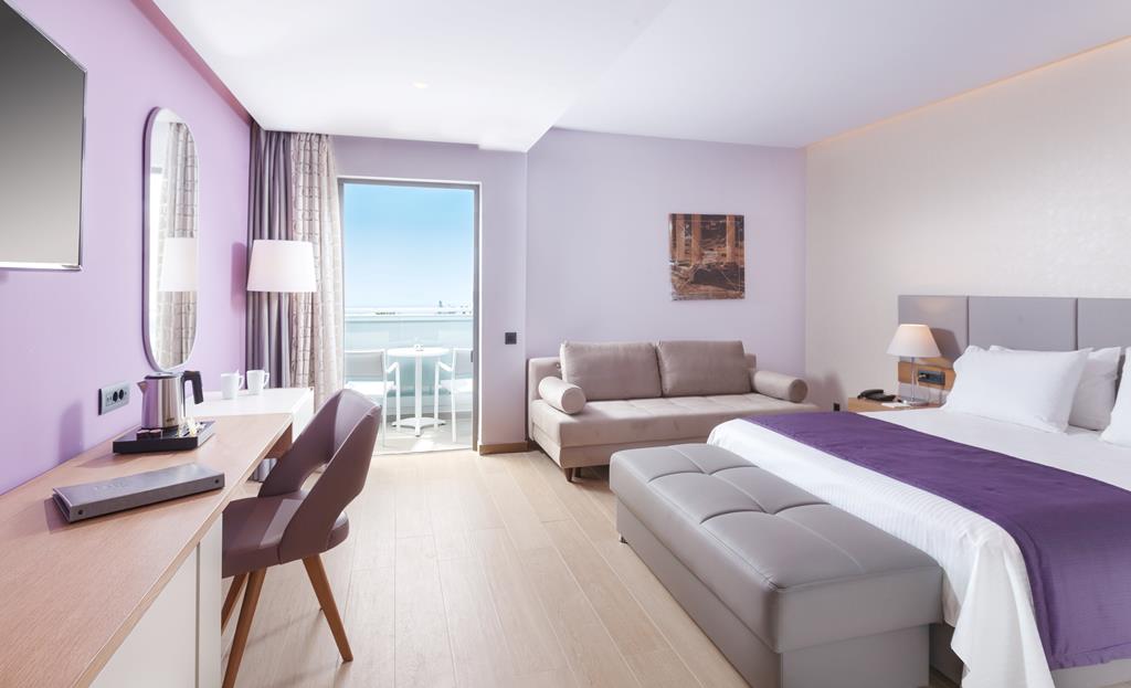 Blue Lagoon City – Slaapkamer, Kos stad