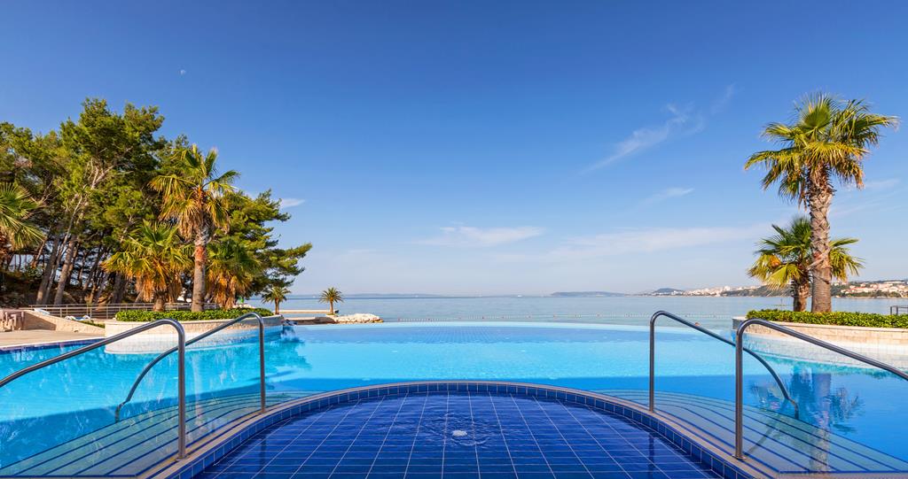 Le Meridien Lav – Infinity zwembad, Split