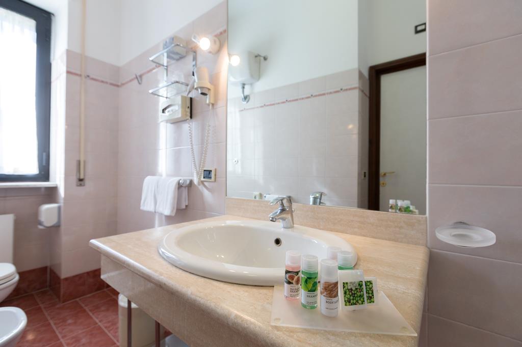 Fenix Hotel – Badkamer, Rome