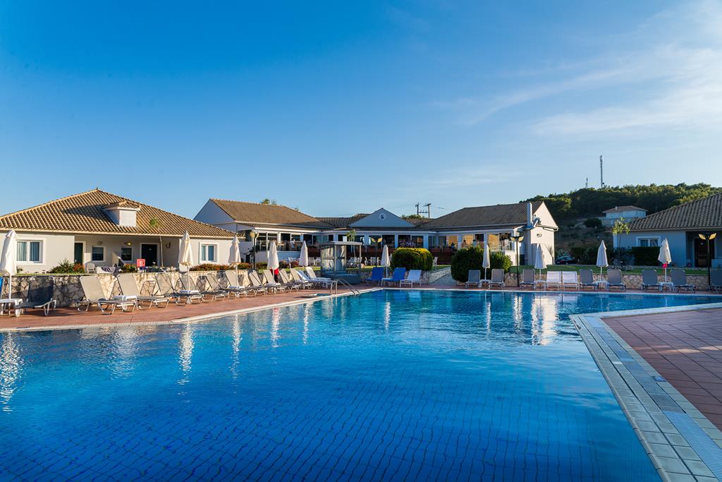 Keri Village & Spa – Zwembad in de zon, Keri