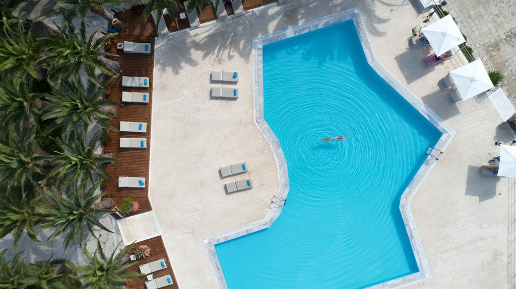 Aphrodite Hotel – Zwembad van boven, Molyvos