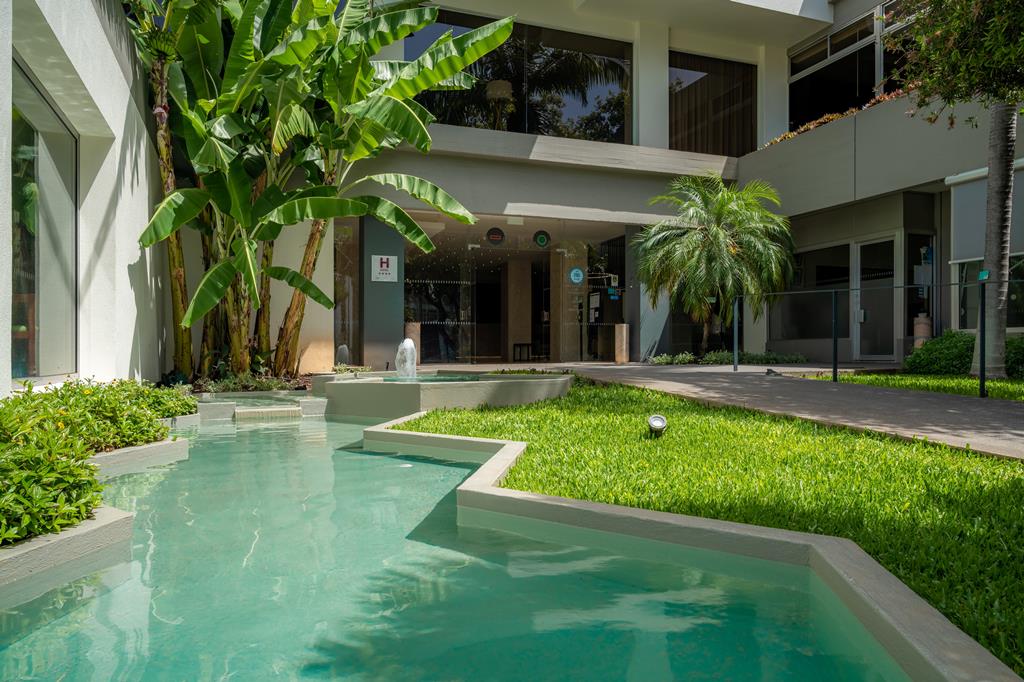 Girassol Hotel – Tuin met vijver, Funchal