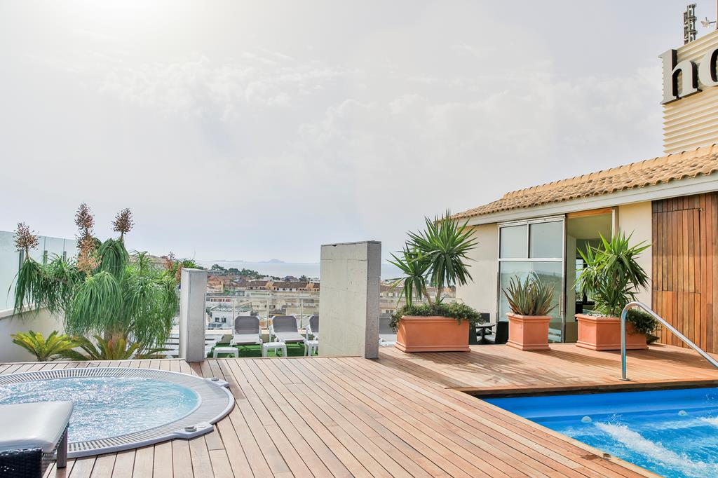 Hotel 525 – Dakterras met bubbelbad, Los Alcazares