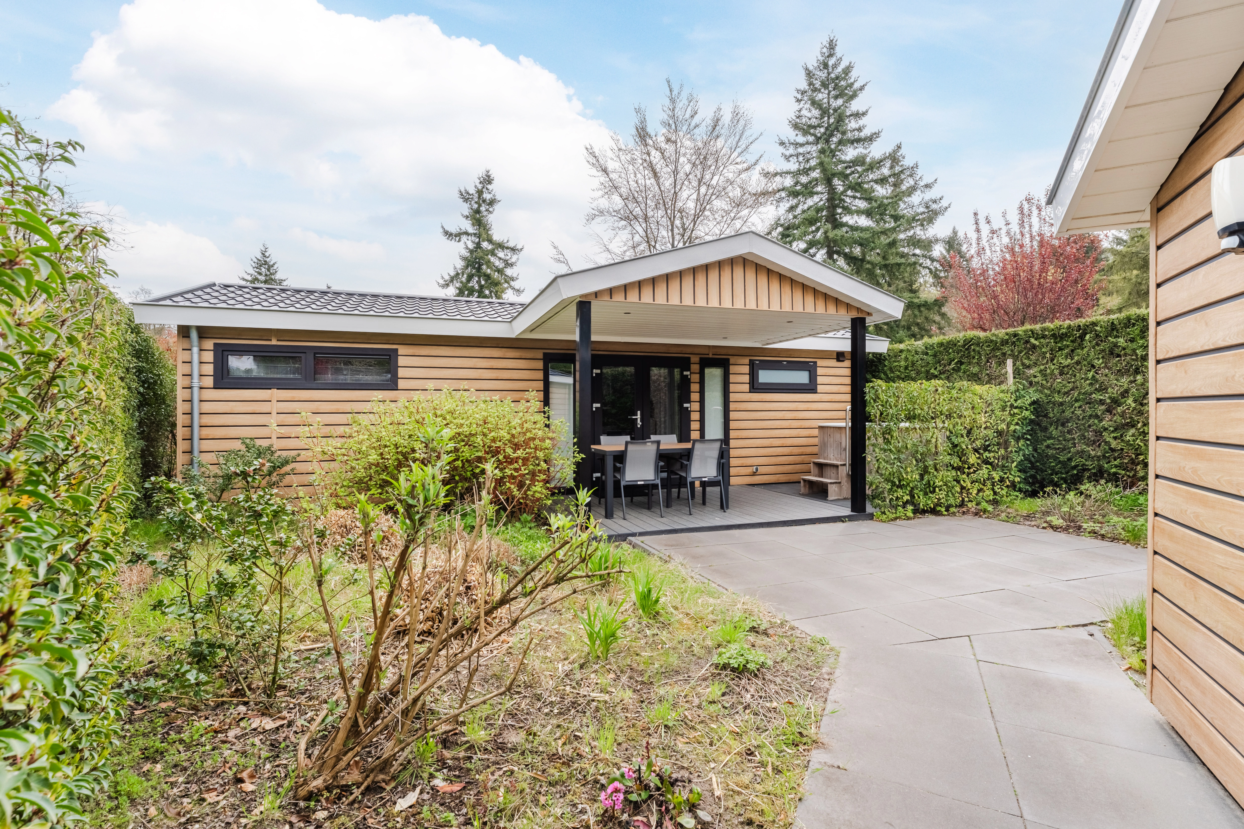 Landal Nieuwe Veenendaalseweg 229-231 - 2-4-persoons Lodge Hottub