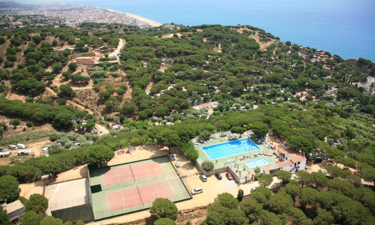 Camping Roca Grossa cover