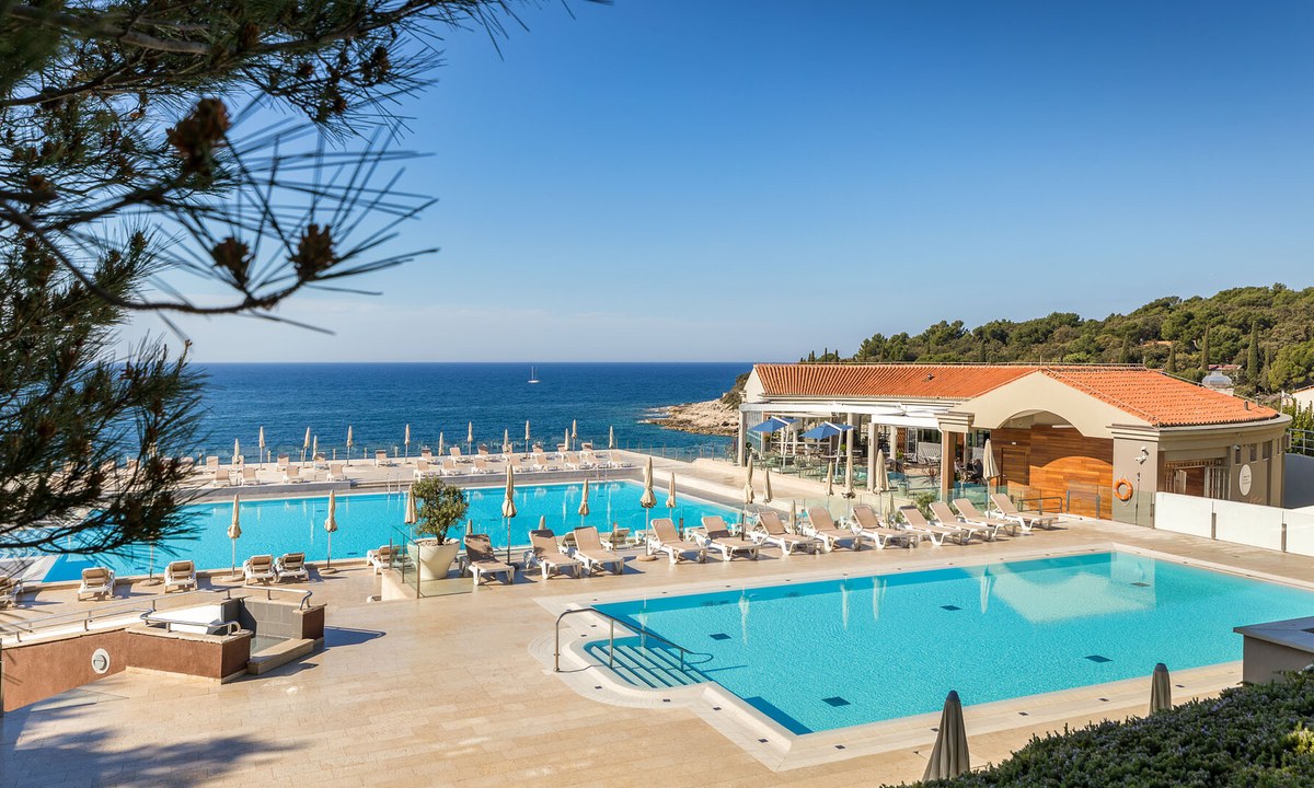 Resort Park Plaza Verudela – Zwembad aan zee, Pula