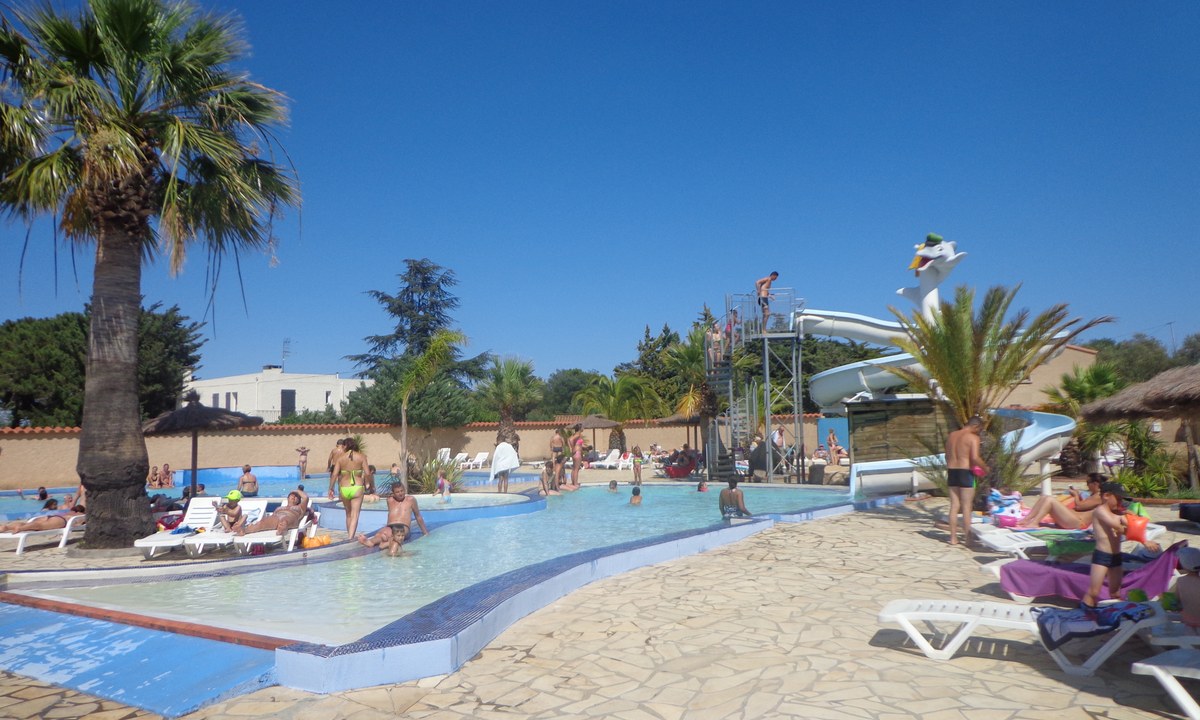 Camping La Coste Rouge cover