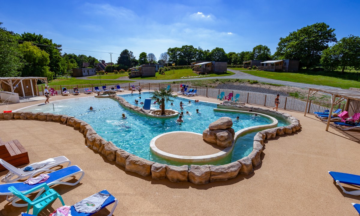 Camping Chateau De Lez-eaux cover