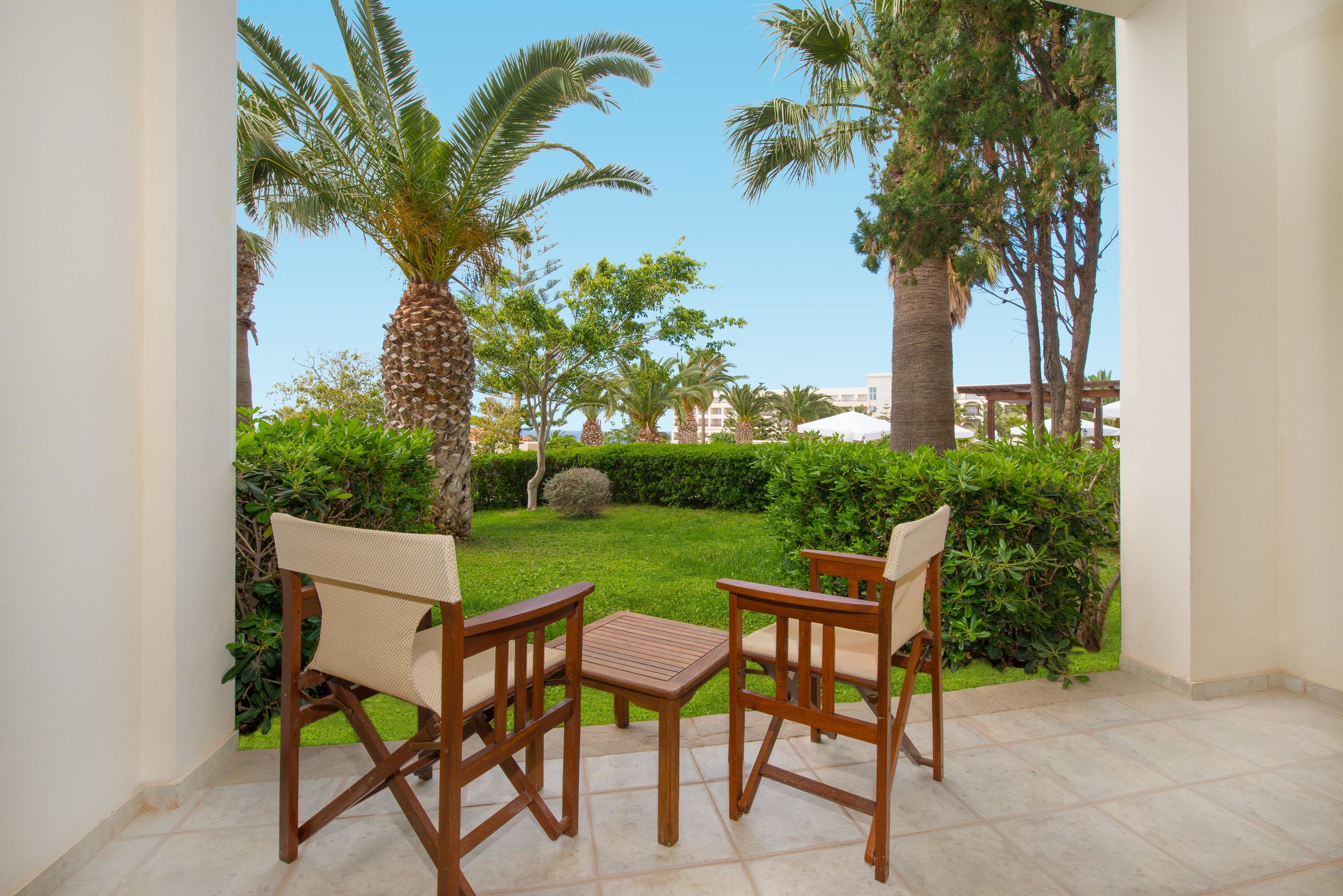 Iberostar Waves Creta Panorama & Mare – Terras met tuin, Panormos