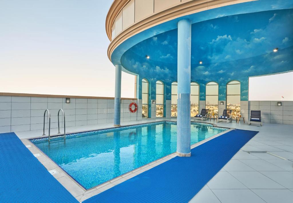 Time Express Hotel Al Khan, Sharjah