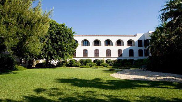 Grand Hotel Baia Verde – Gevel met tuin, Aci Castello