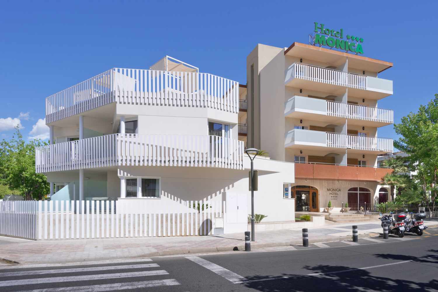 Mònica Hotel – Hotelgevel, Cambrils