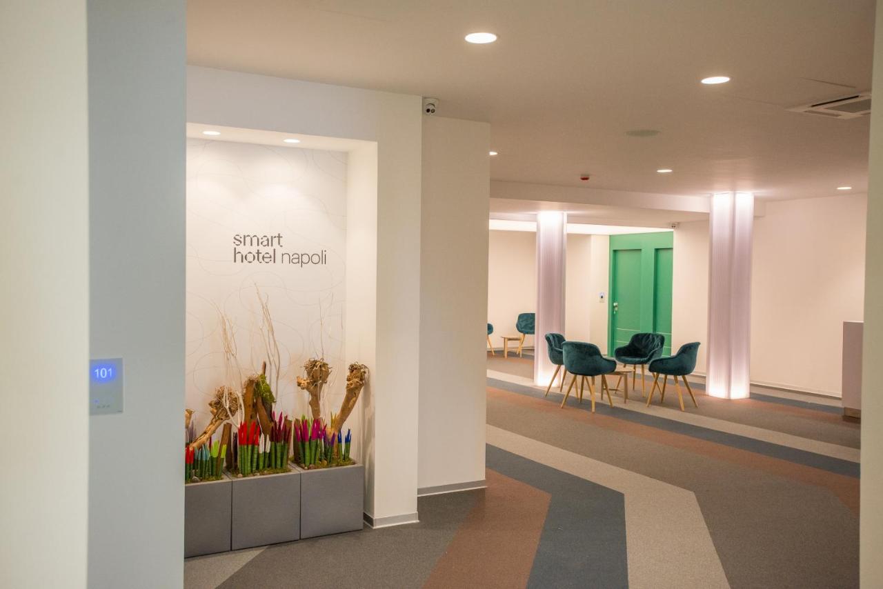 Smart Hotel Napoli cover