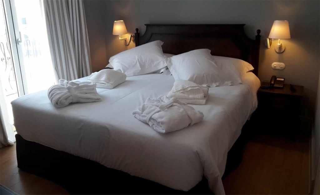 Aenos Hotel – Slaapkamer, Argostoli