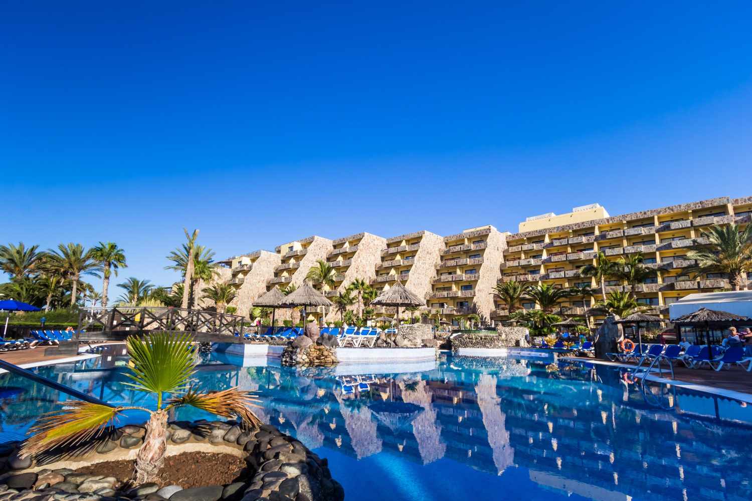 BlueBay Beach Club – Zwembad bij resort, Bahia Feliz