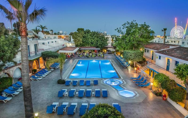 Green Suites Hotel