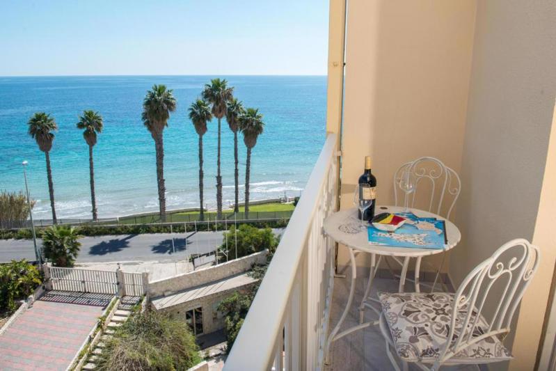 President Sea Palace Hotel – Balkon met zeezicht, Niet